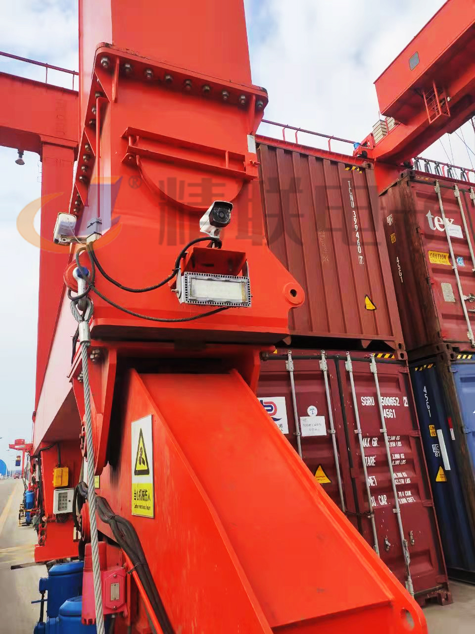 1637573639203222.jpg 03d3c82499897a241a5413b93849287.jpg